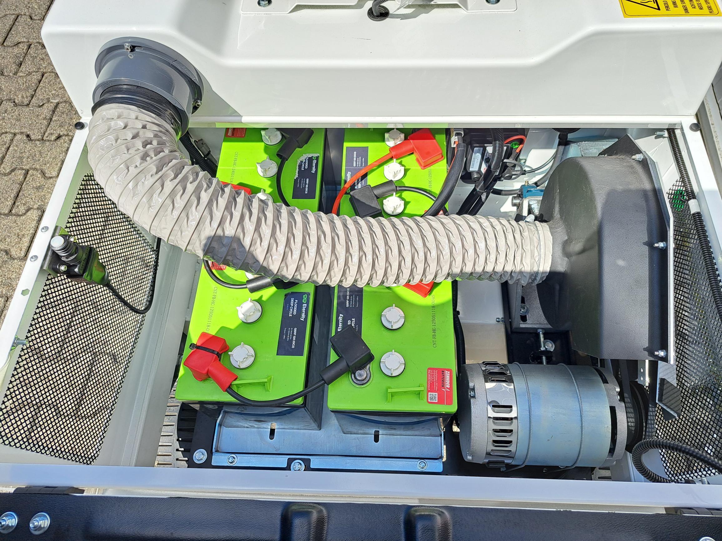 Balayeuse aspirateur autoportée Dulevo 75 EH Dulevo 75 EH