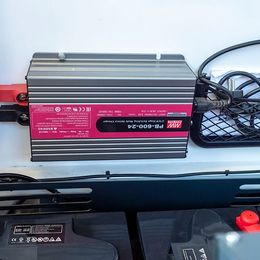 Balayeuse Tenax International Maxwind *Demofahrzeug* Tenax International Maxwind *Demofahrzeug*