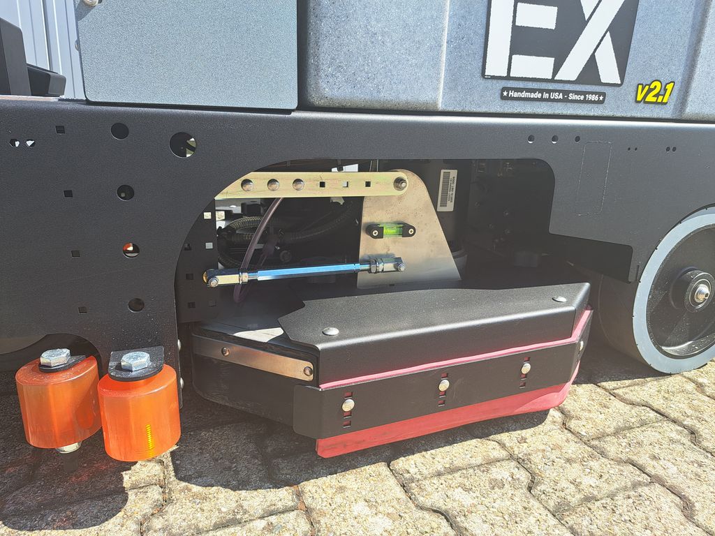 Autolaveuse autoportée Tomcat EX v2 Disk Tomcat EX v2 Disk