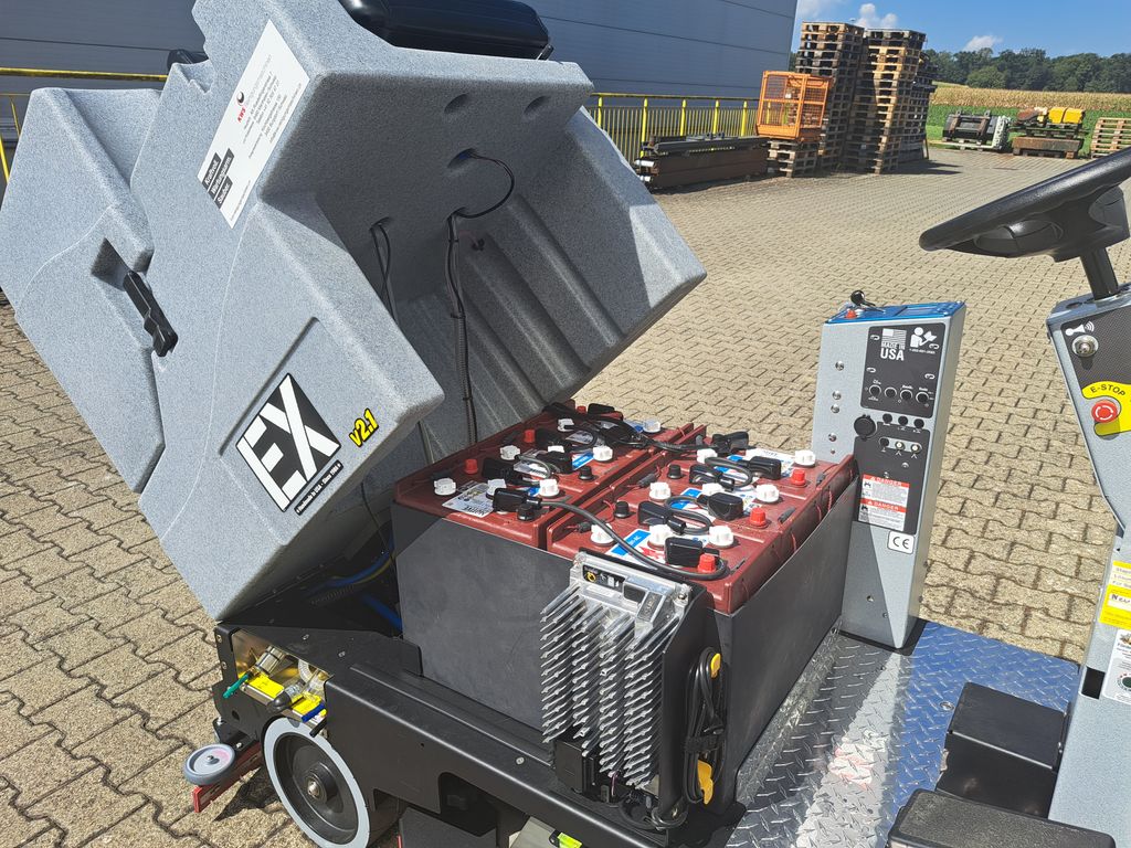 Autolaveuse autoportée Tomcat EX v2 Disk Tomcat EX v2 Disk