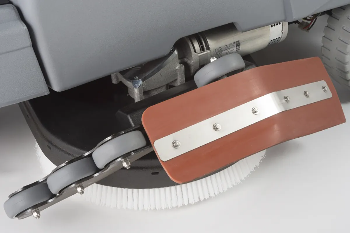 Ghibli Autolaveuse autoportée GREEN PRO RUNNER R 150 FD 100 BC CHEM Ghibli GREEN PRO RUNNER R 150 FD 100 BC CHEM