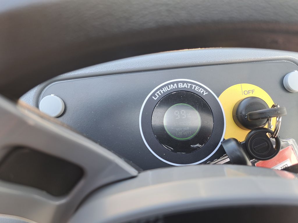 Autolaveuse autoportée GHIBLI Ranger R 115 FD 85 BC Lithium GHIBLI Ranger R 115 FD 85 BC Lithium